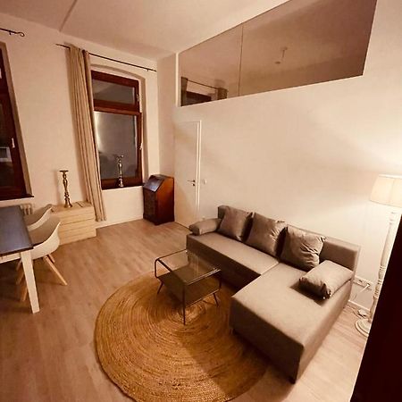 Retro Appartement Im Herzen Von Koeln Deutz Екстер'єр фото